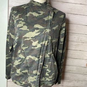 Camo jacket in good used condition